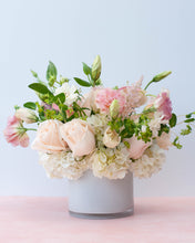 Load image into Gallery viewer, Sympathy Flowers