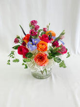 Load image into Gallery viewer, Brights! Signature Arrangement