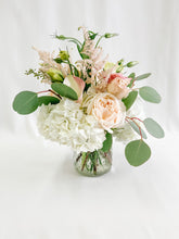 Load image into Gallery viewer, Blush Signature Arrangement