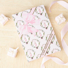 Load image into Gallery viewer, 8 Oak Lane - Sugarplum Gingham 12-Day Hand Cream Advent Calendar
