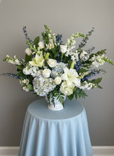 Load image into Gallery viewer, Coastal Condolences Sympathy Basket

