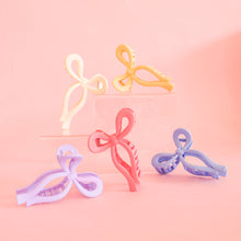 Load image into Gallery viewer, Lilac Charming Bow Hair Clip
