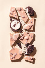 Load image into Gallery viewer, Cookies and Cream Oreo Cookie Chocolate Bar
