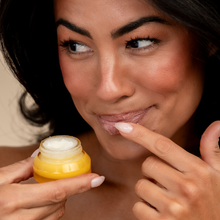 Load image into Gallery viewer, Lip Scrub, Lemon Bloom
