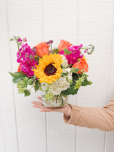 Load image into Gallery viewer, Brights! Signature Arrangement
