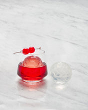 Load image into Gallery viewer, Crystal Cocktail Ice Cube Silicone Ice Tray
