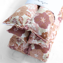 Load image into Gallery viewer, Heating Neck and Body Rice Pack ⋆ Mauve Flowers
