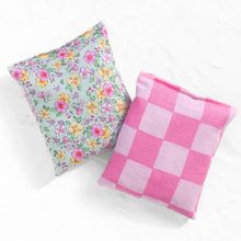 Load image into Gallery viewer, Organic Lavender Sachet Set ⋆ Pink Gingham + Spring Florals
